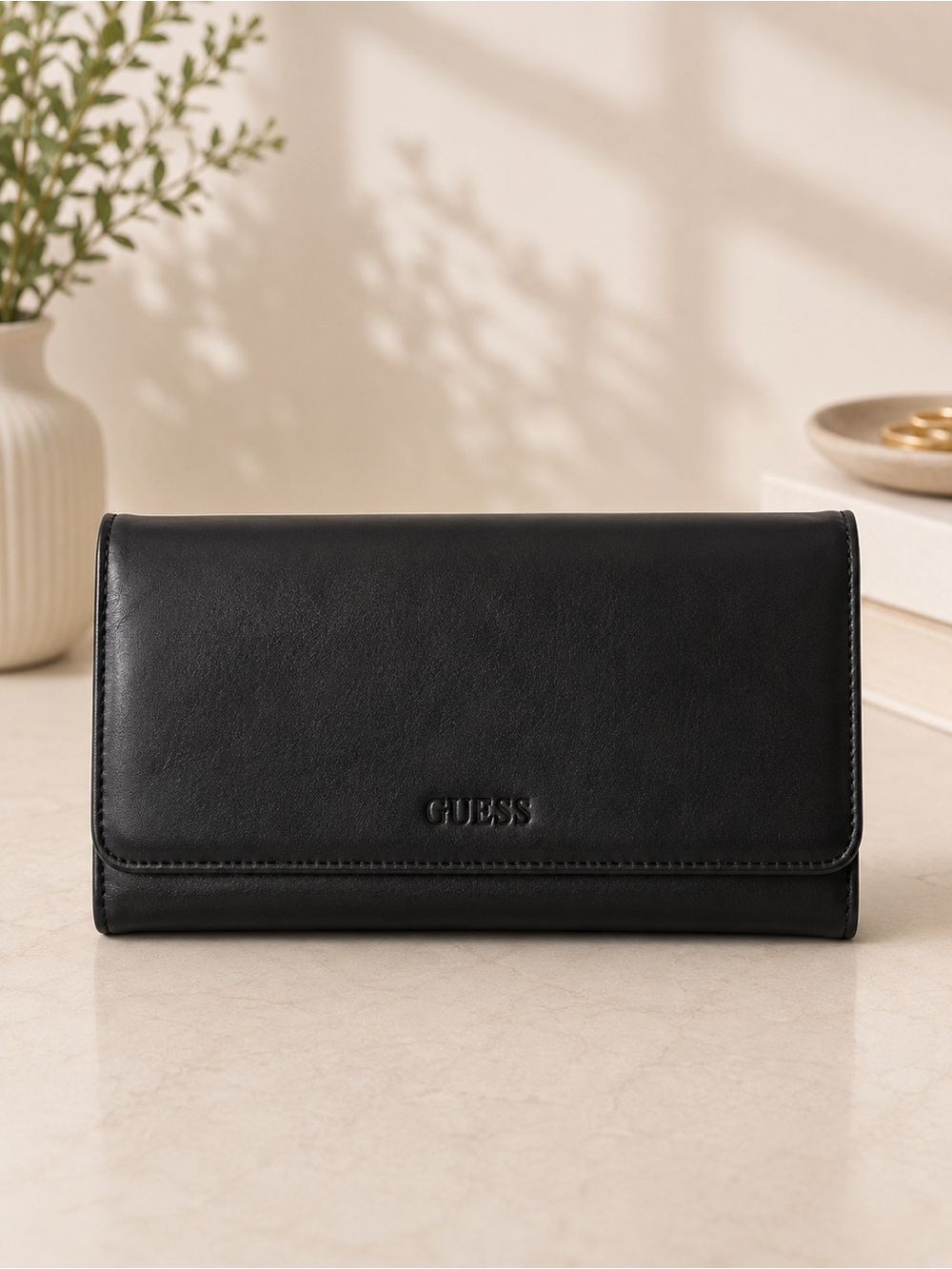GUESS Black Leather Wallet Organizer Clutch Snap Closure